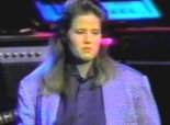 chasity-bono.jpg (3345 bytes)